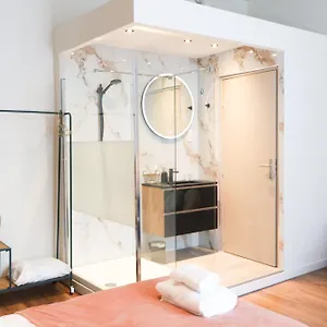 ** Hotel La Casa Nederland